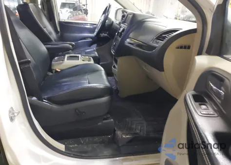 2014 Chrysler Town & Country Touring-L z USA, uszkodzony, nr VIN 2C4RC1CG9ER464933